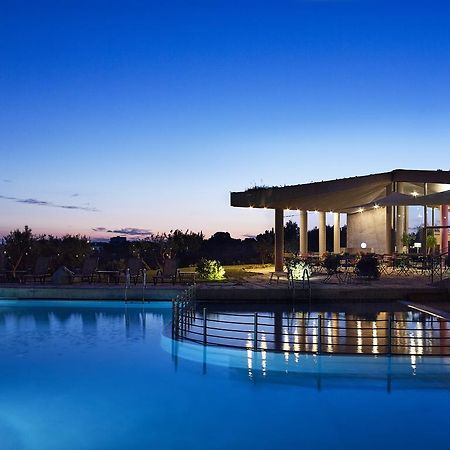 Leivatho Hotel Svoronata Ngoại thất bức ảnh